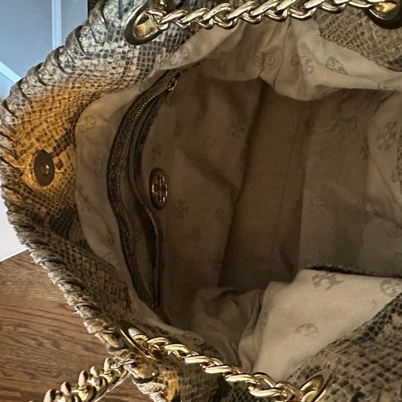 Tory Burch python print bag - Picture 2 of 6